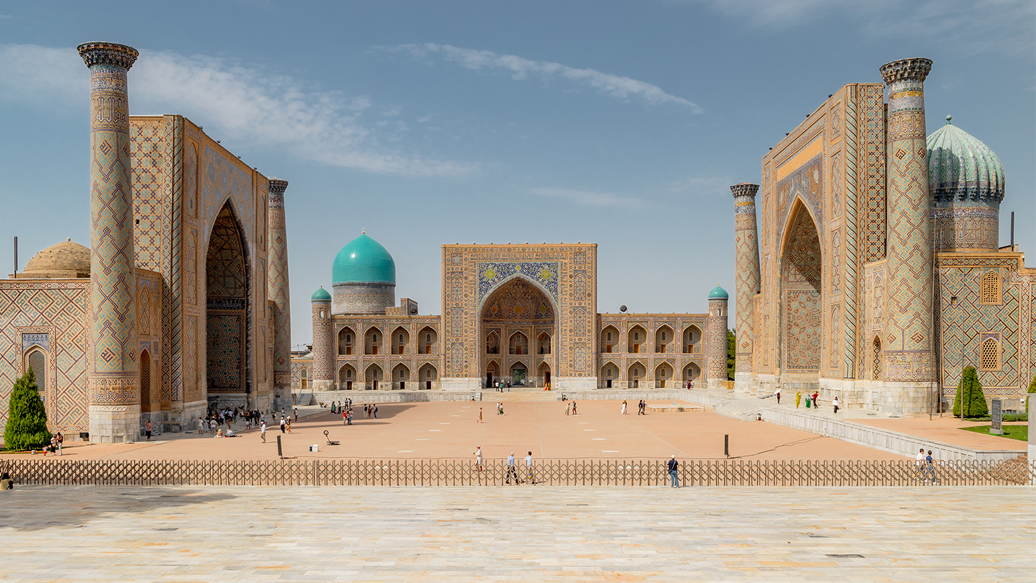 Uzbekistan in 10 Days: A Photographer’s Journey Along the Silk Road
